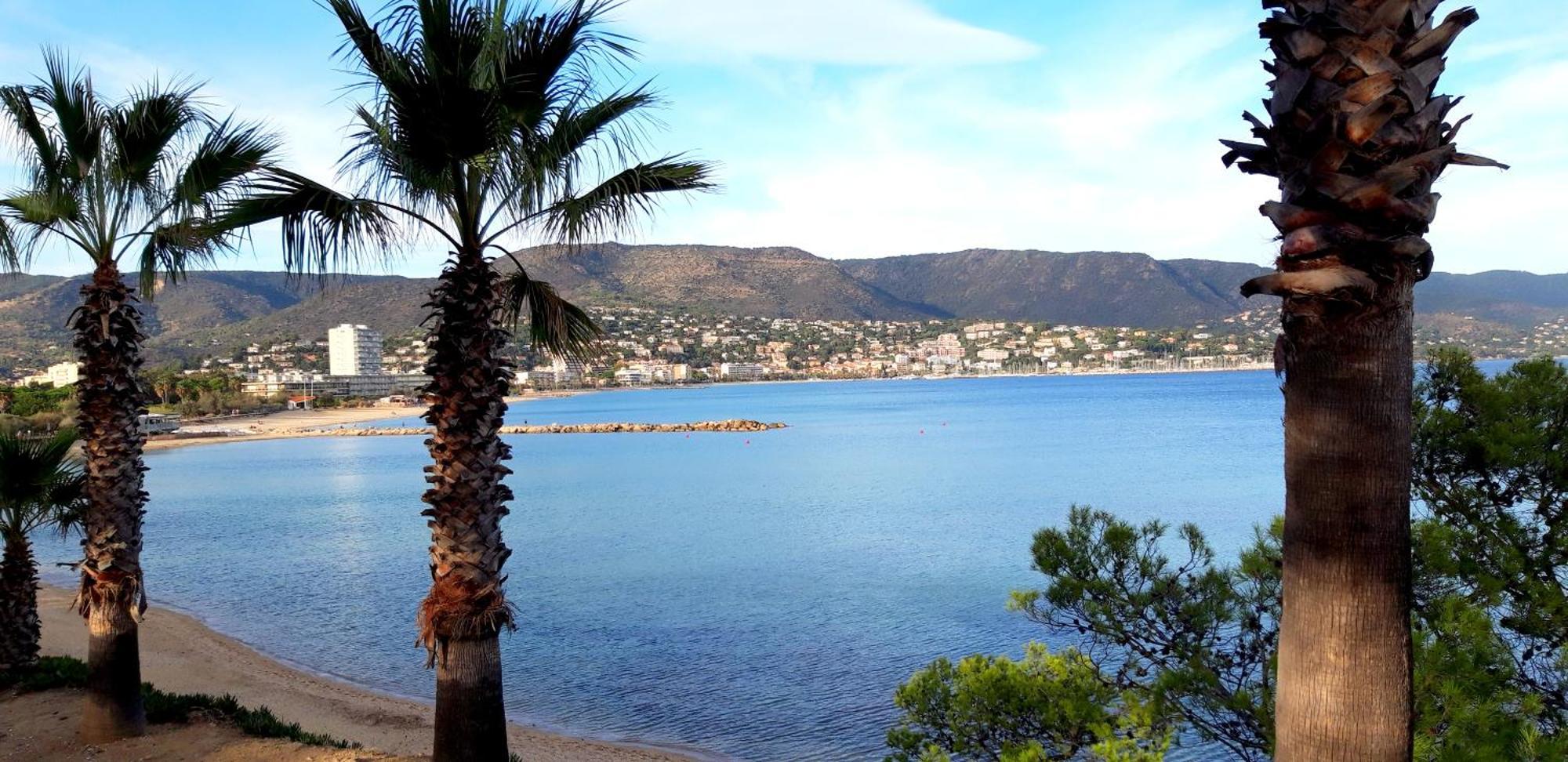 T2 Terrasse, Bormes Les Mimosas La Faviere, 5 Pers, 5 Mn A Pieds Des Plages Et Commerces Exterior foto